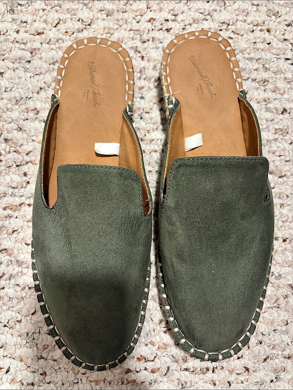 Universal Thread Green & Brown Slip-On Mules US 7.5